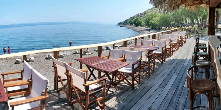 Lesbos: adult-only hotel s all inclusive, bazénem i pláží v blízkosti, letenka a transfer v ceně