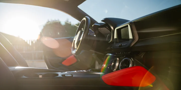 Až 60 min. řízení: Corvette, Camaro, BMW M2 či M5 nebo Audi RS6