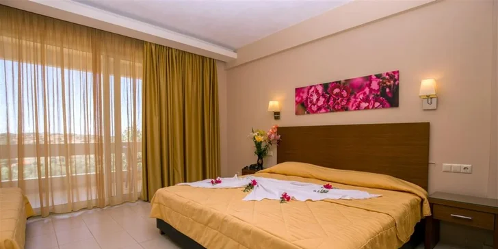 Řecký ostrov Thassos vč. letenky: 4* hotel Aeolis s all inclusive a bazénem