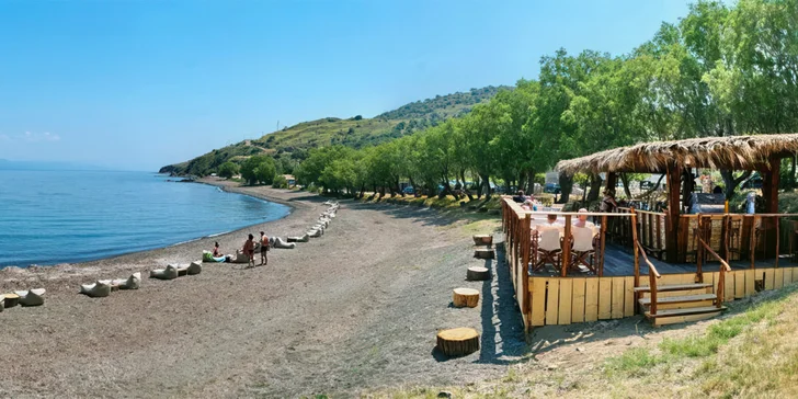 Lesbos: adult-only hotel s all inclusive, bazénem i pláží v blízkosti, letenka a transfer v ceně