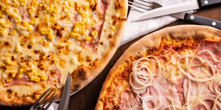 Jedna nebo dvě 32cm pizzy dle výběru: sýrová, šunková, salámová i crudo
