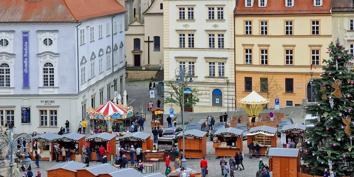 Adventní zábava na Zelňáku: 3 až 10 vstupů na dětský kolotoč