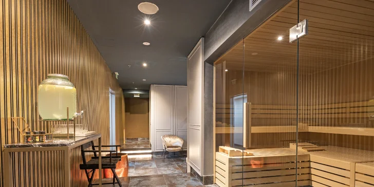 Moderní hotel na Rohanském nábřeží s bohatými snídaněmi