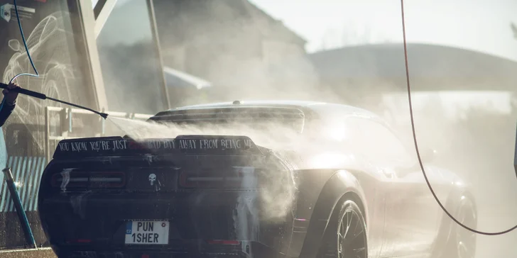 Dodge Challenger 5,7 V8 Punisher: spolujízda, řízení i pronájem