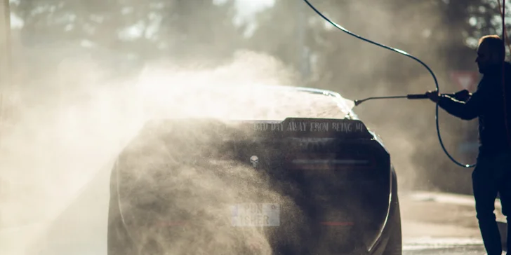 Dodge Challenger 5,7 V8 Punisher: spolujízda, řízení i pronájem