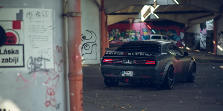 Dodge Challenger 5,7 V8 Punisher: spolujízda, řízení i pronájem