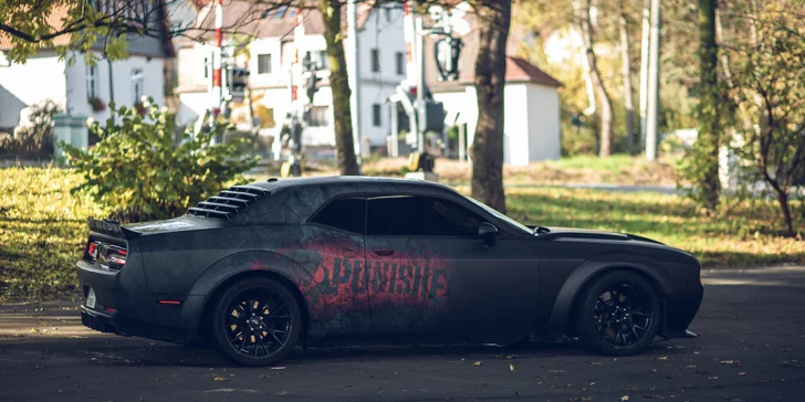 Dodge Challenger 5,7 V8 Punisher: spolujízda, řízení i pronájem