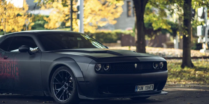 Dodge Challenger 5,7 V8 Punisher: spolujízda, řízení i pronájem