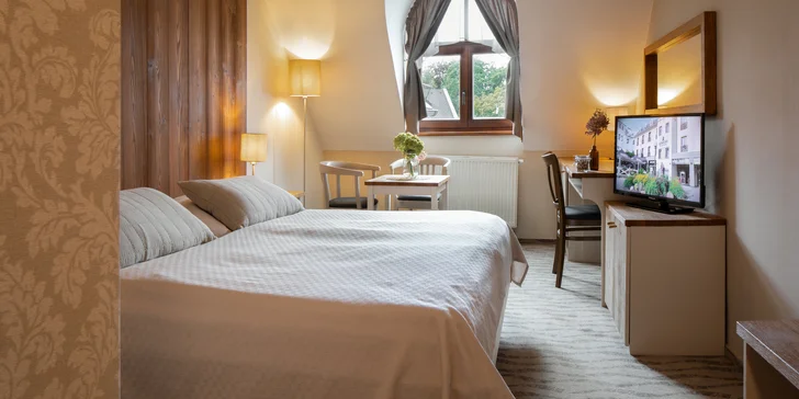 Relax v Krkonoších: pobyt se snídaní, wellness i romantickou večeří
