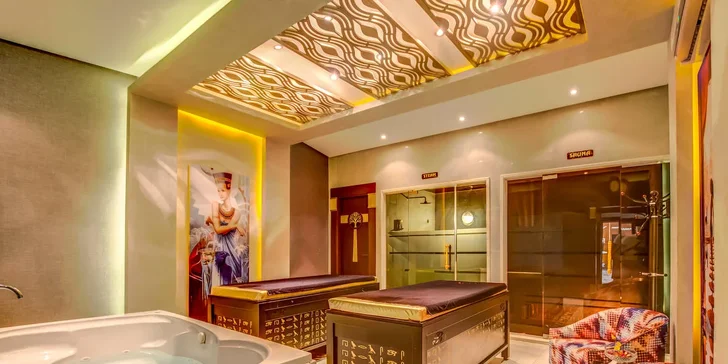 Hurghada: 4* hotel Palm Beach přímo u pláže, all inclusive, bazény, letenky