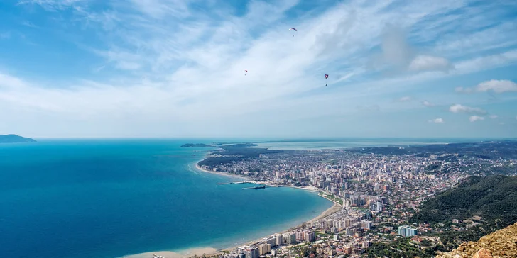 Albánie letecky: hotel Regina Blue***** hned u pláže, ultra all inclusive a bazén