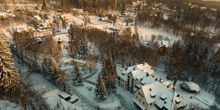 Wellness pobyt v polských Krkonoších: relax i lyžování, polopenze a sleva na spa procedury