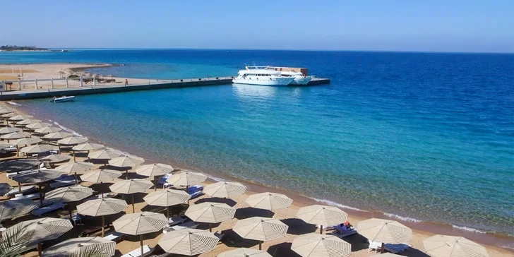 Hurghada: 4* hotel Palm Beach přímo u pláže, all inclusive, bazény, letenky