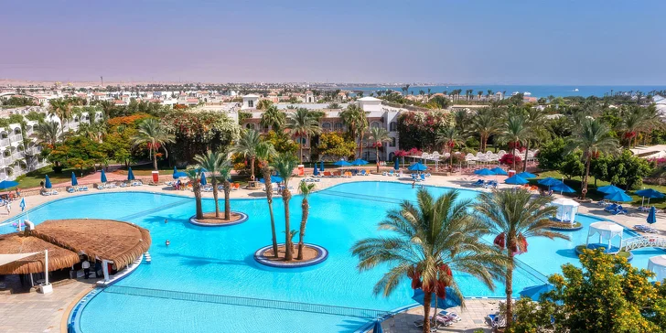 Hurghada vč. letenky: Hotel Desert Rose Resort***** s all inclusive, u pláže a s aquaparkem