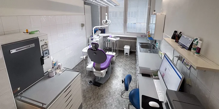 Ordinační bělení zubů i zavedení zubního implantátu: ordinace na Poliklinice Spořilov