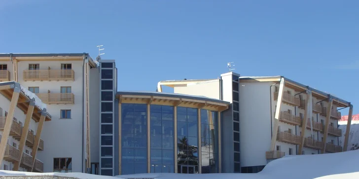 Lyžování v Trentinu: 4* hotel u sjezdovky, wellness i polopenze