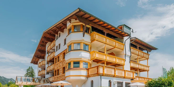 Dovolená v Tyrolsku: horský hotel se snídaní a wellness i karta výhod