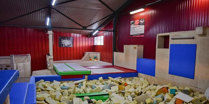 Akční zábava v parkour hale Improve Yourself Academy: vstup na 3 hodiny
