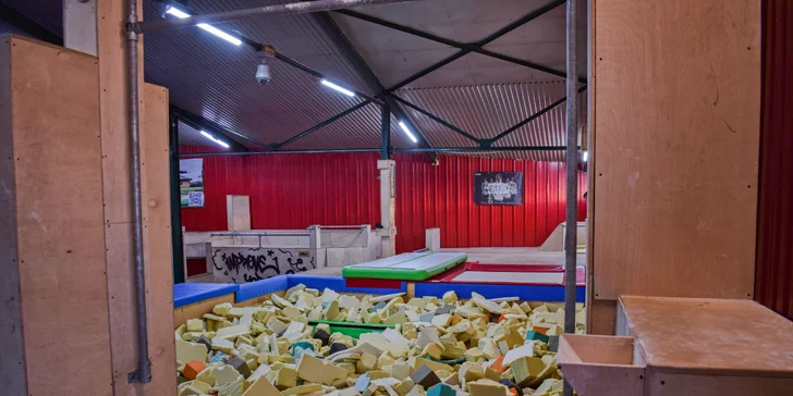 Akční zábava v parkour hale Improve Yourself Academy: vstup na 3 hodiny