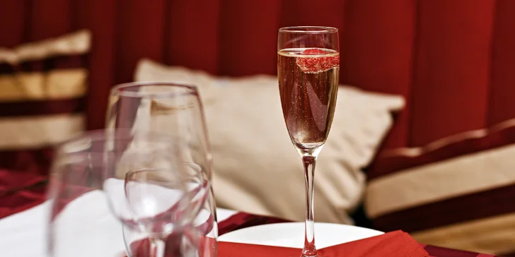 Tříchodové menu z lanýžových delikates i s proseccem pro 1 nebo 2 osoby