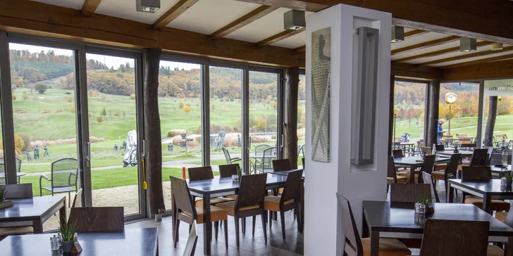 Tříchodové menu pro 1 nebo 2 osoby v resortu Kaskáda, varianta se 120 min ve wellness