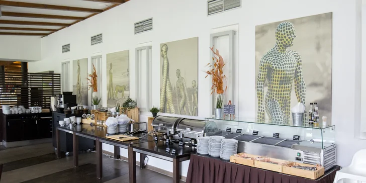Tříchodové menu pro 1 nebo 2 osoby v resortu Kaskáda, varianta se 120 min ve wellness