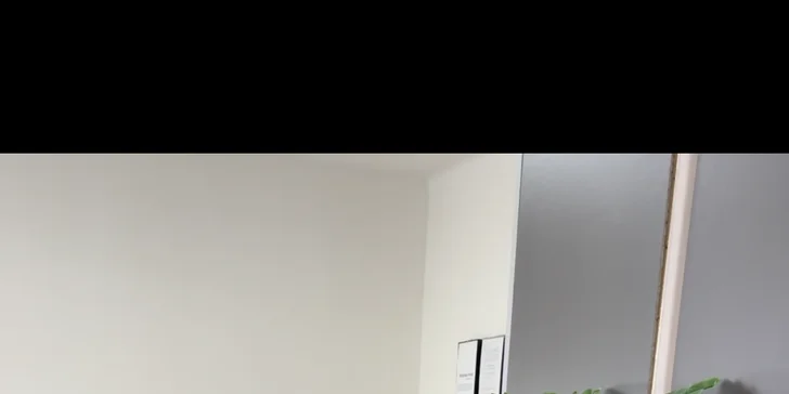 Laminace obočí nebo řas či šetrné prodloužení řas revoluční UV metodou
