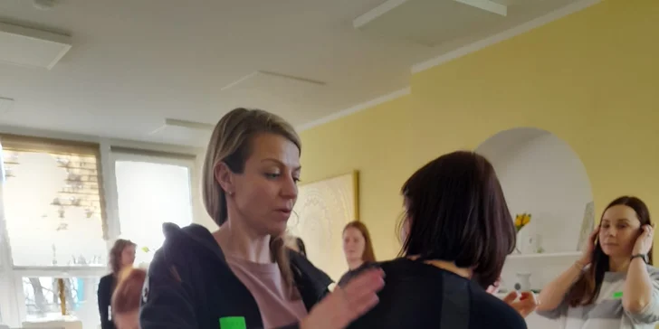 První pomoc prakticky: kurzy pro začátečníky i pokročilé, tříhodinové i dvoudenní