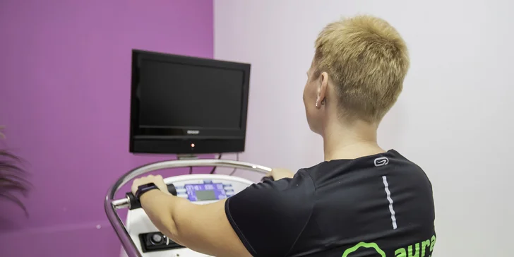 Fitness pro ženy: jednorázový neomezený vstup pro 1-2 dámy, pitný režim i analýza těla