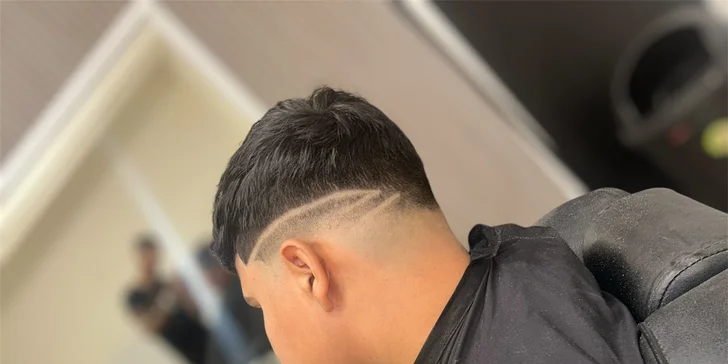 Pánský střih i úprava vousů, barvení či ornament v ostravském barbershopu