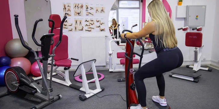 Fitness pro ženy: jednorázový neomezený vstup pro 1-2 dámy, pitný režim i analýza těla