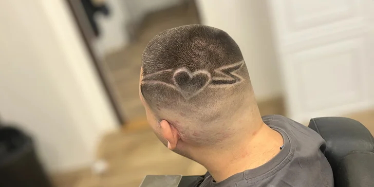 Pánský střih i úprava vousů, barvení či ornament v ostravském barbershopu