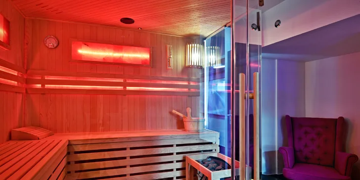 1–5 hod. privátního wellness v srdci Prahy: hydromasážní vana, sauna i občerstvení