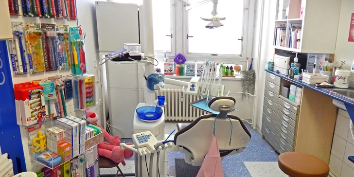 Vstupní vyšetření na dentální hygieně pro děti do 10 let i dospělé nebo domácí bělení