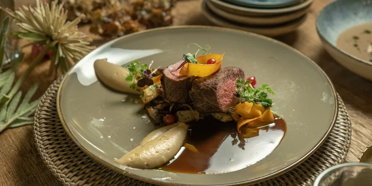 Dárkové vouchery do luxusní zahradní restaurace v centru Prahy