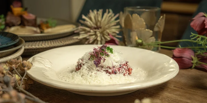 Dárkové vouchery do luxusní zahradní restaurace v centru Prahy