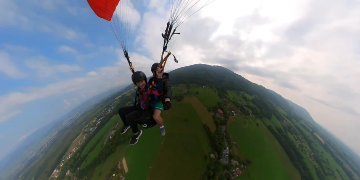 Vyhlídkový či seznamovací let na paraglidingovém křídle pro 1 osobu