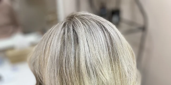 Nový střih pro všechny délky vlasů a zesvětlení melírem, balayage, crochet nebo foliage