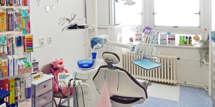 Vstupní vyšetření na dentální hygieně pro děti do 10 let i dospělé nebo domácí bělení