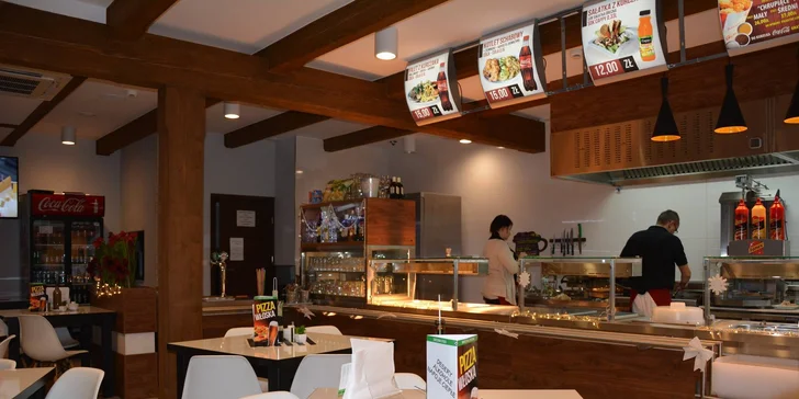 Moderní horský hotel u Zakopaného: snídaně a vstupy do termálů