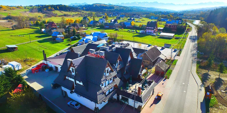 Moderní horský hotel u Zakopaného: snídaně a vstupy do termálů