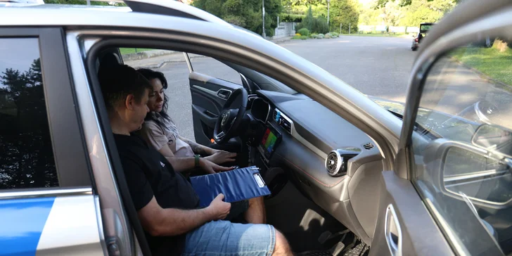 Kondiční jízdy, školení začínajících řidičů i instruktorem na zkoušku