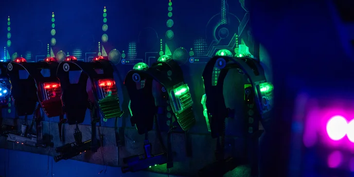 Lasergame pro jednoho nebo celou partu: 6 herních módů, super vizuální efekty