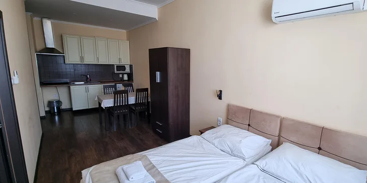 Štúrovo: apartmány se snídaní a vstupem do wellness s termály i do aquaparku s tobogány