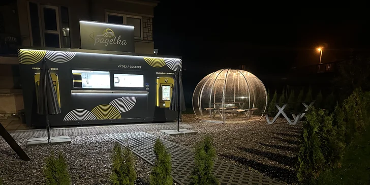 Originální večeře v iglú pro dva: italská polévka, čerstvé těstoviny, prosecco nebo i dezert