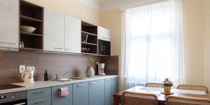 Královské Vinohrady až pro 5 osob: moderní apartmán s kuchyňkou a snídaně