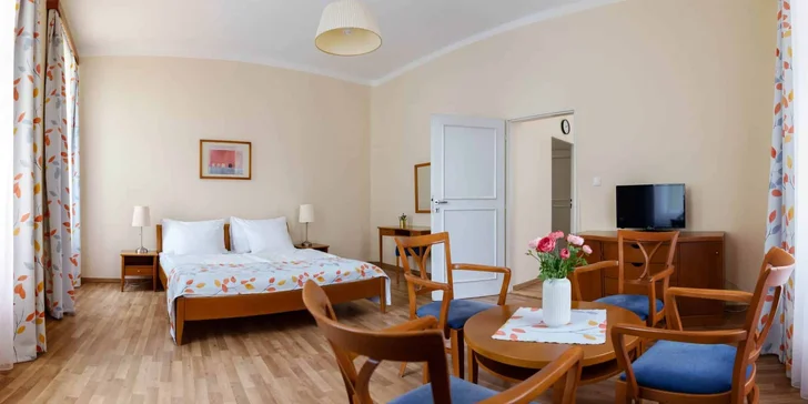 Královské Vinohrady až pro 5 osob: moderní apartmán s kuchyňkou a snídaně