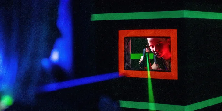 Laser game v moderní aréně Crossfire v České Lípě pro 2–10 hráčů
