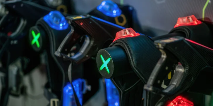 Laser game v moderní aréně Crossfire v České Lípě pro 2–10 hráčů