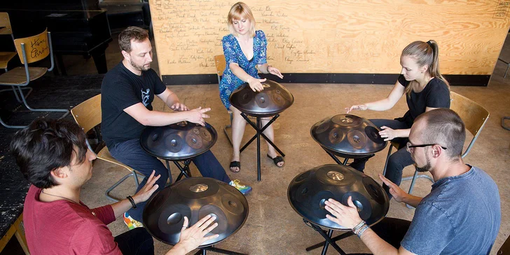 Hra na handpan snadno a rychle: tříhodinové skupinové workshopy, různá města